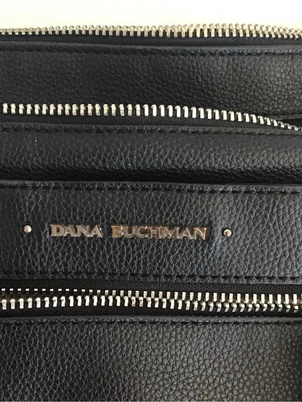 Dana Buchman style this